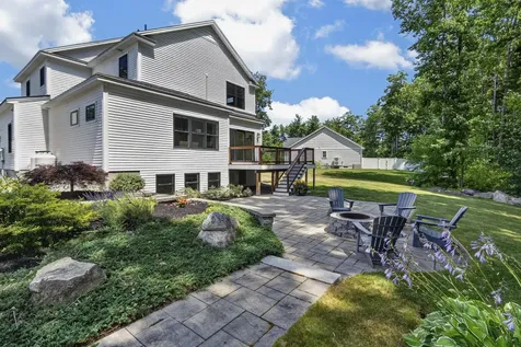 32 Ice Pond Drive Portland ME 04103
