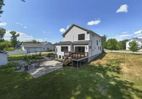 32 Ice Pond Drive Portland ME 04103