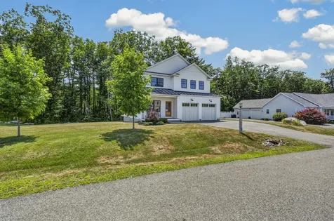 32 Ice Pond Drive Portland ME 04103