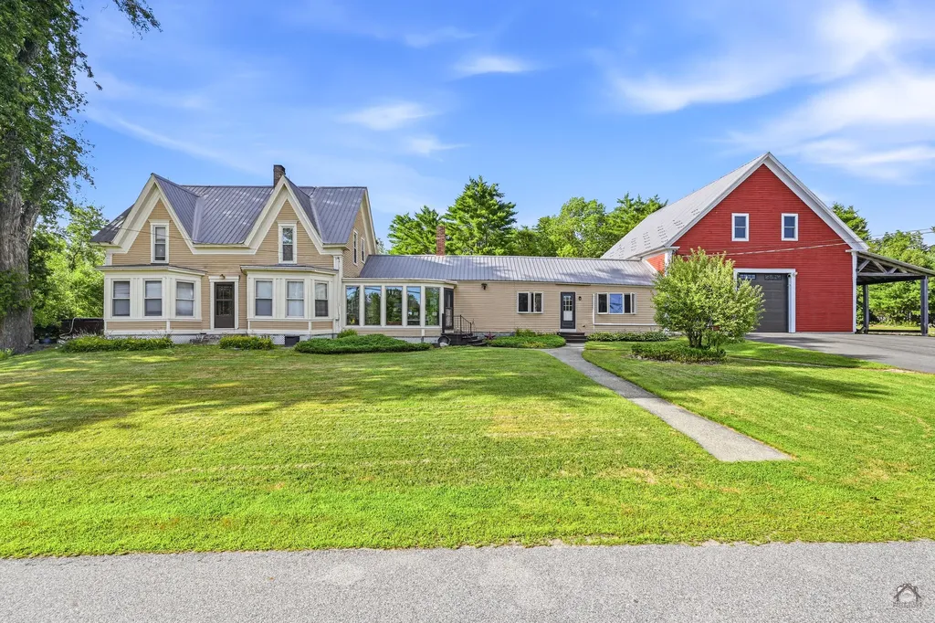 19 Coolidge Road Wayne ME 04284