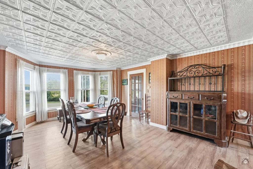 19 Coolidge Road Wayne ME 04284