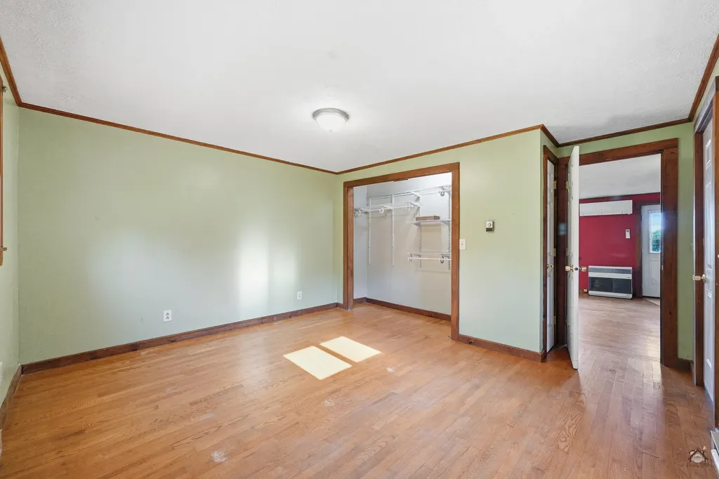 19 Coolidge Road Wayne ME 04284