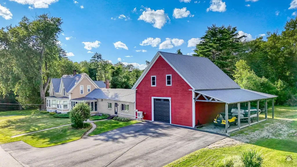 19 Coolidge Road Wayne ME 04284