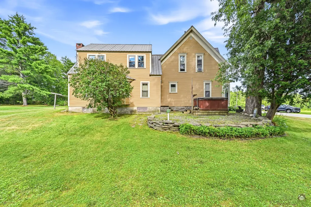 19 Coolidge Road Wayne ME 04284