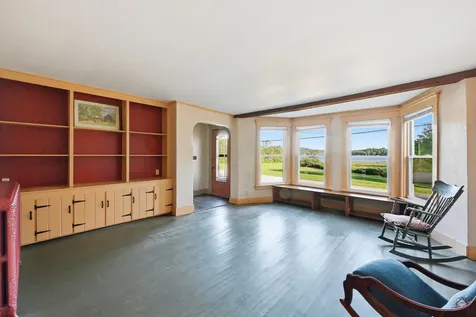 19 Coolidge Road Wayne ME 04284