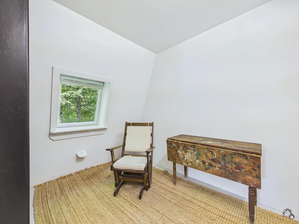 14 Sahagian Road Belgrade ME 04917