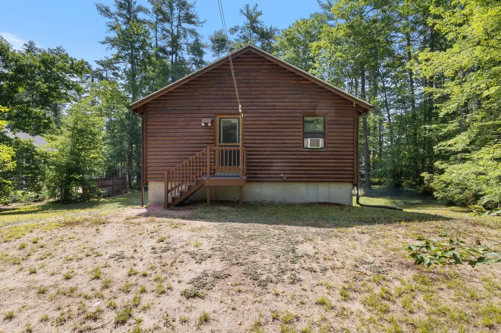 12 Channel Circle Shapleigh ME 04076