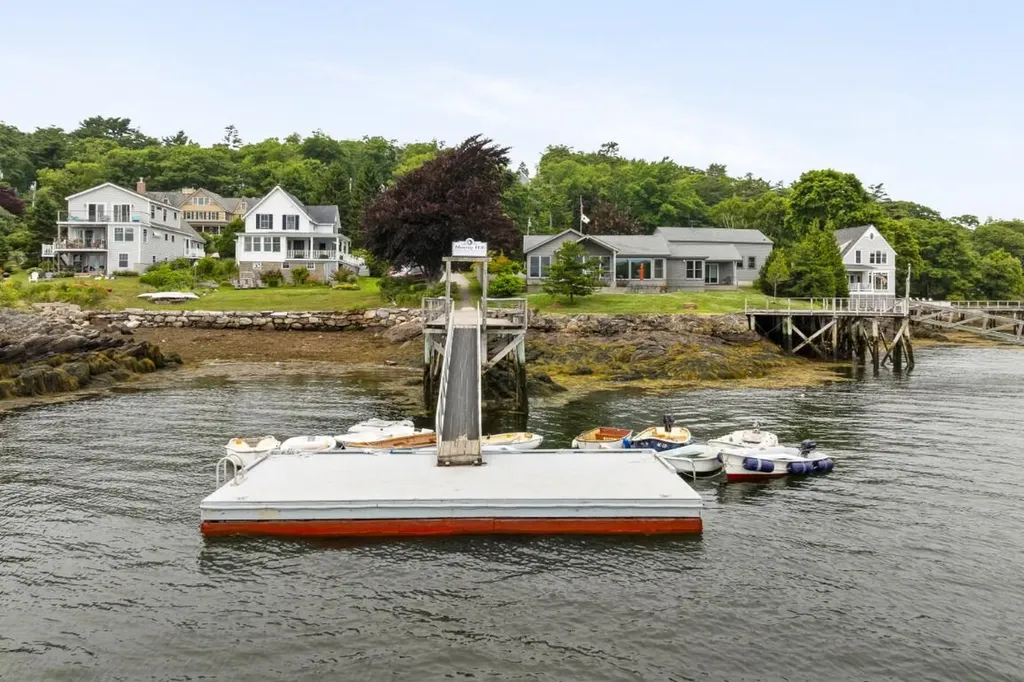100 Murray Hill Road Boothbay ME 04544