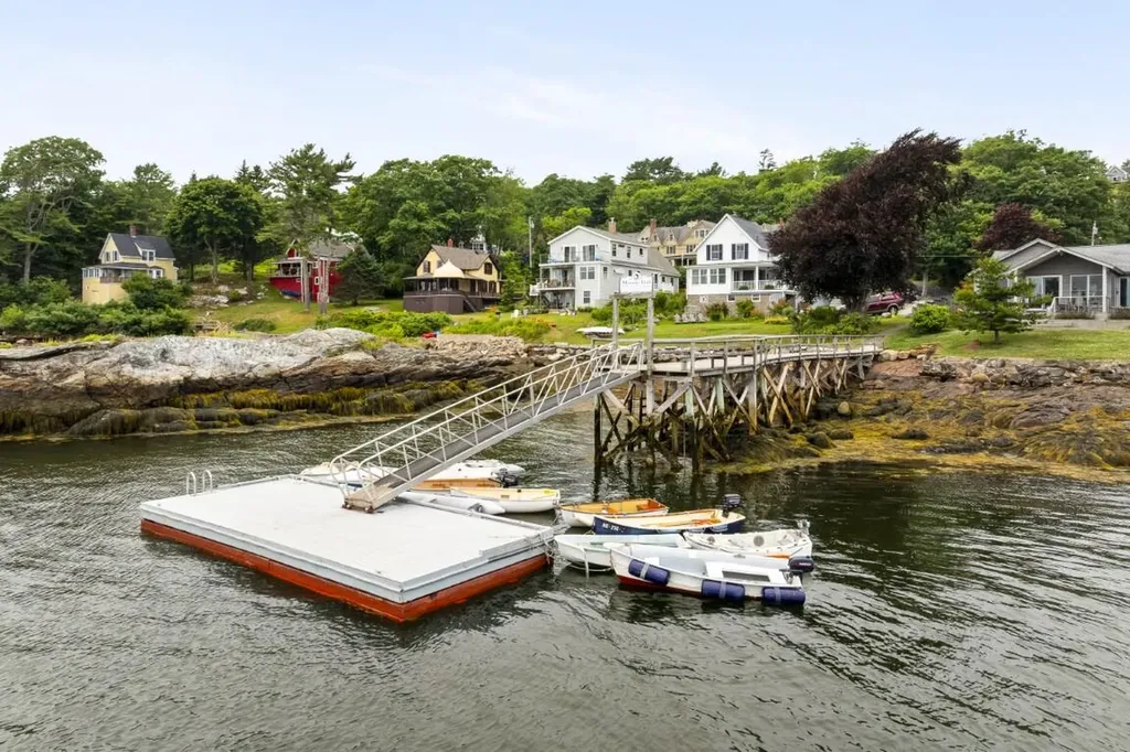 100 Murray Hill Road Boothbay ME 04544