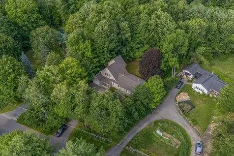 48 Old Winthrop Road Wayne ME 04284