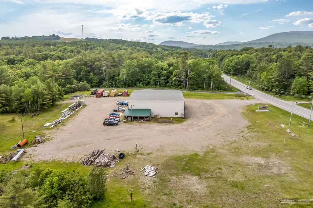 163 Main Road N Frankfort ME 04438