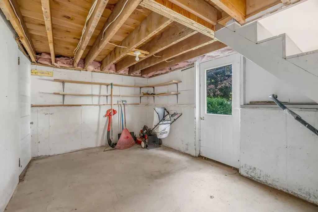 139 E Shore Road Peru ME 04290