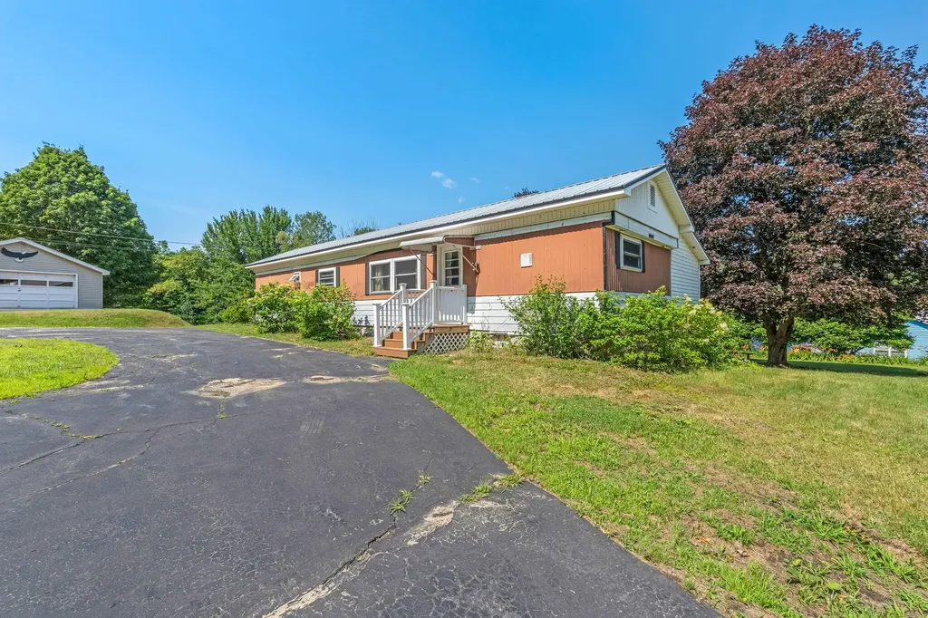 139 E Shore Road Peru ME 04290