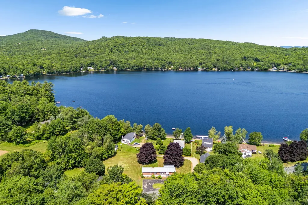 139 E Shore Road Peru ME 04290