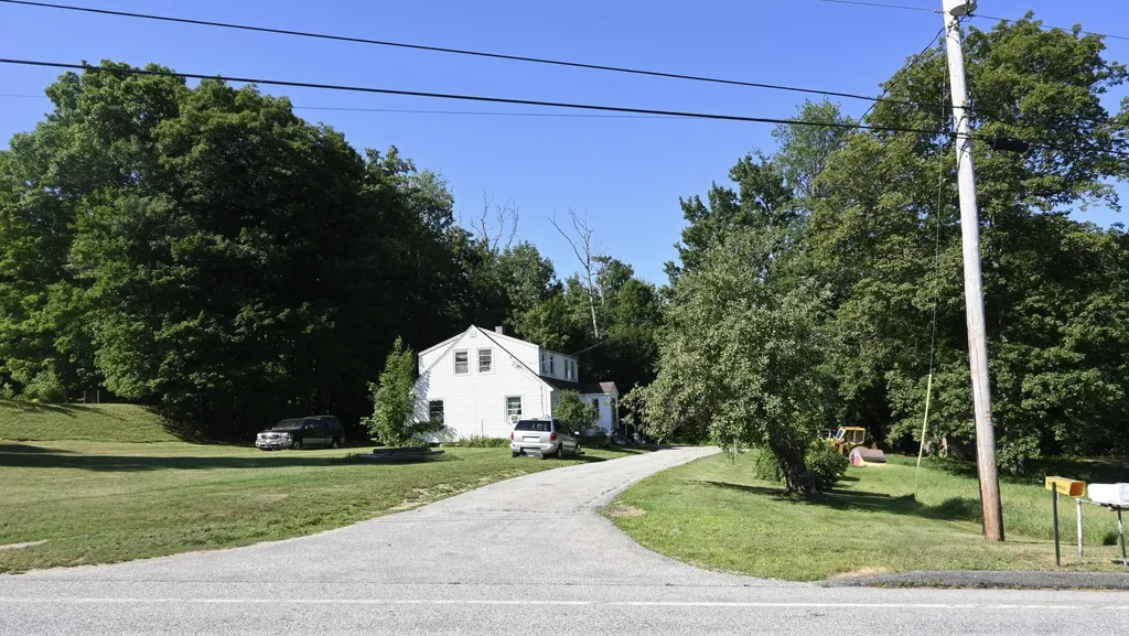 135 Upland Road Lisbon ME 04252