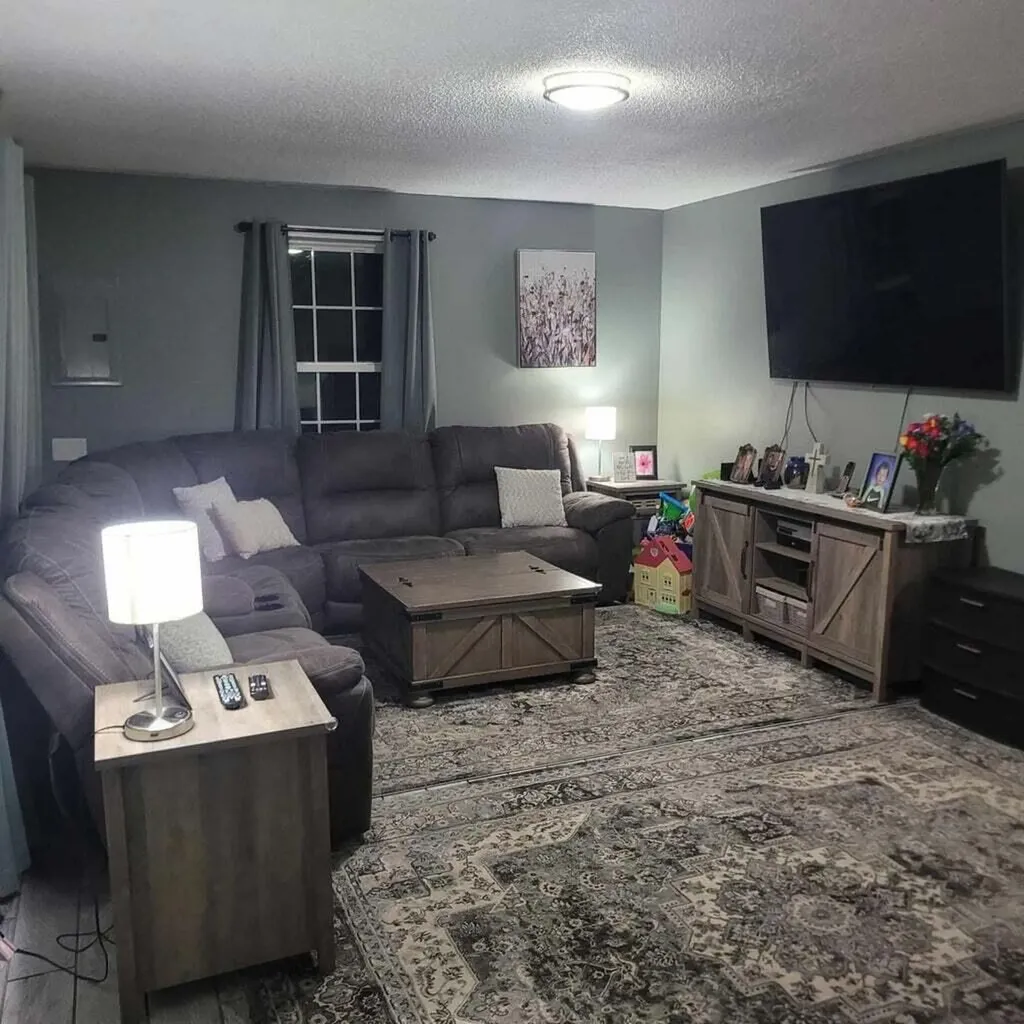 59 Camp Road Palmyra ME 04965