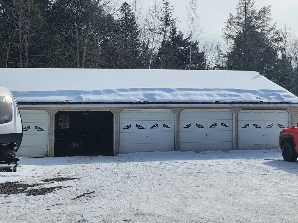 59 Camp Road Palmyra ME 04965