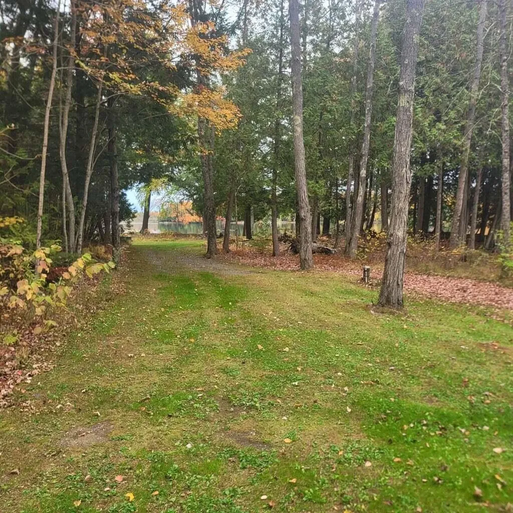 59 Camp Road Palmyra ME 04965