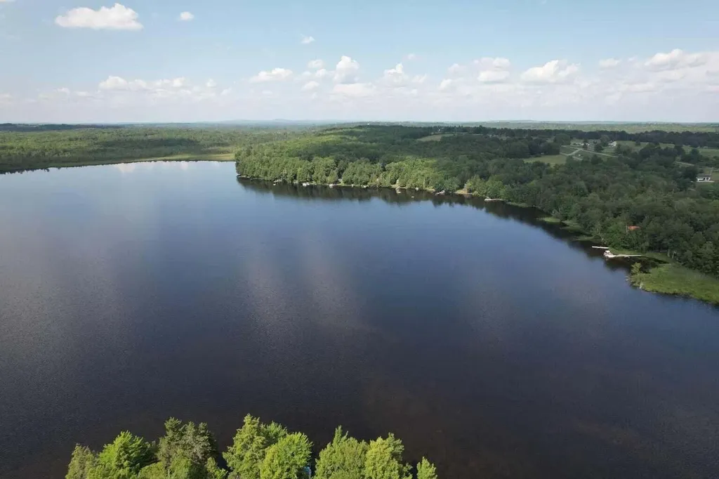 59 Camp Road Palmyra ME 04965
