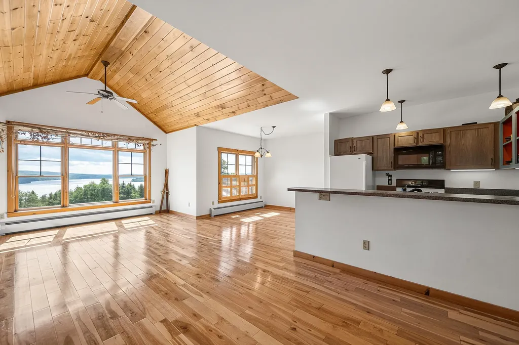 11 Whip Willow Farm Road Rangeley ME 04970