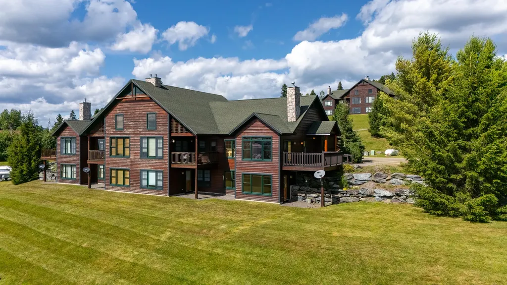11 Whip Willow Farm Road Rangeley ME 04970