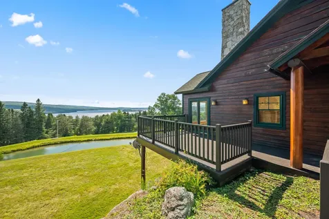 11 Whip Willow Farm Road Rangeley ME 04970