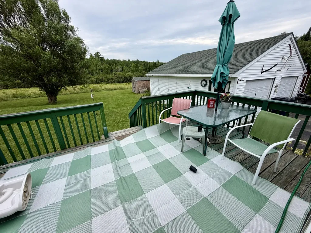 142 Lake Road Levant ME 04456