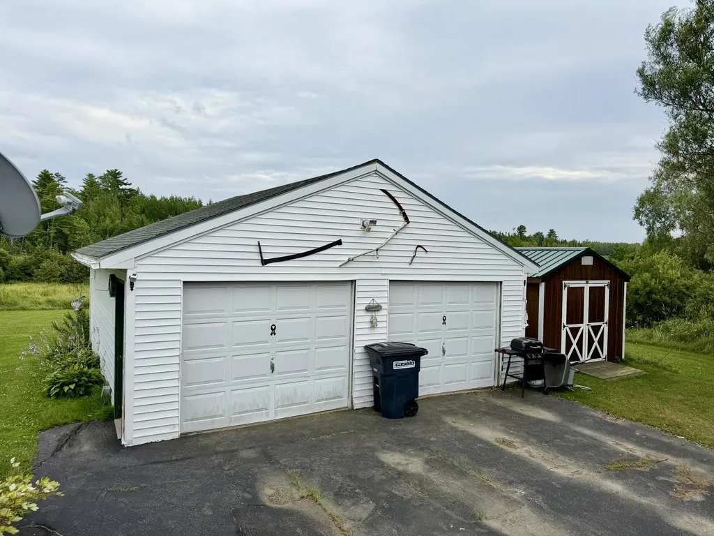 142 Lake Road Levant ME 04456