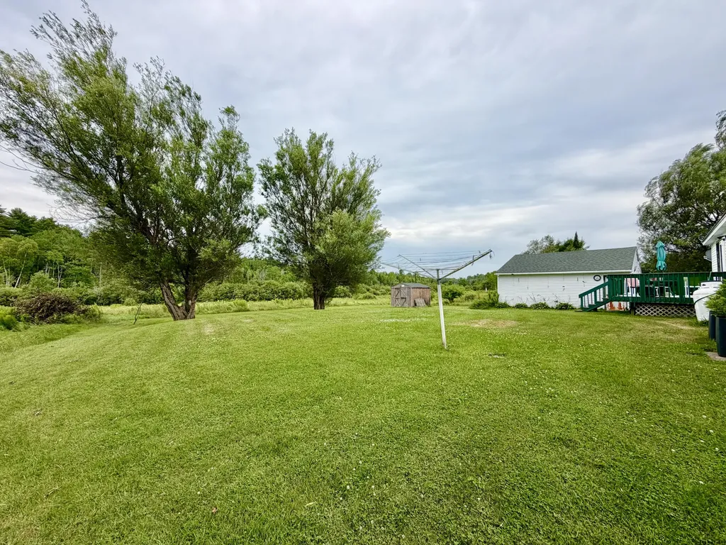 142 Lake Road Levant ME 04456