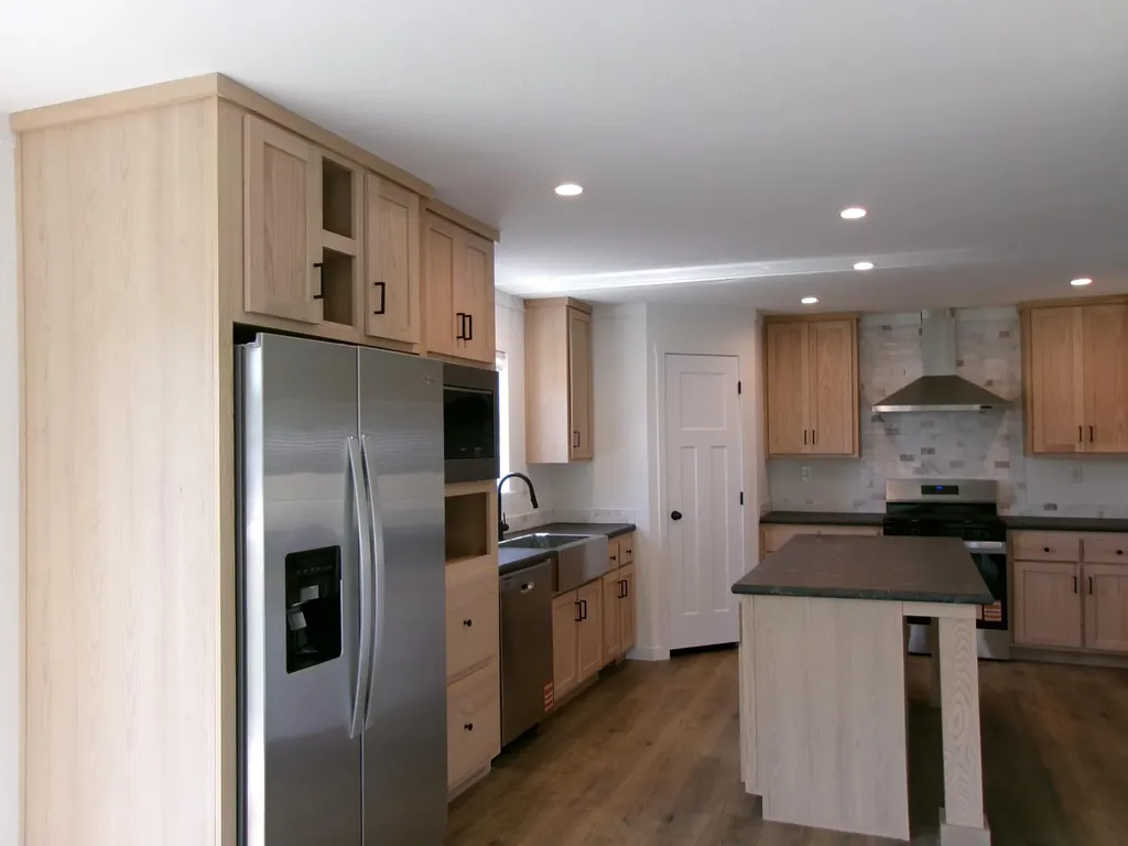 40 Anderson Drive Leeds ME 04263