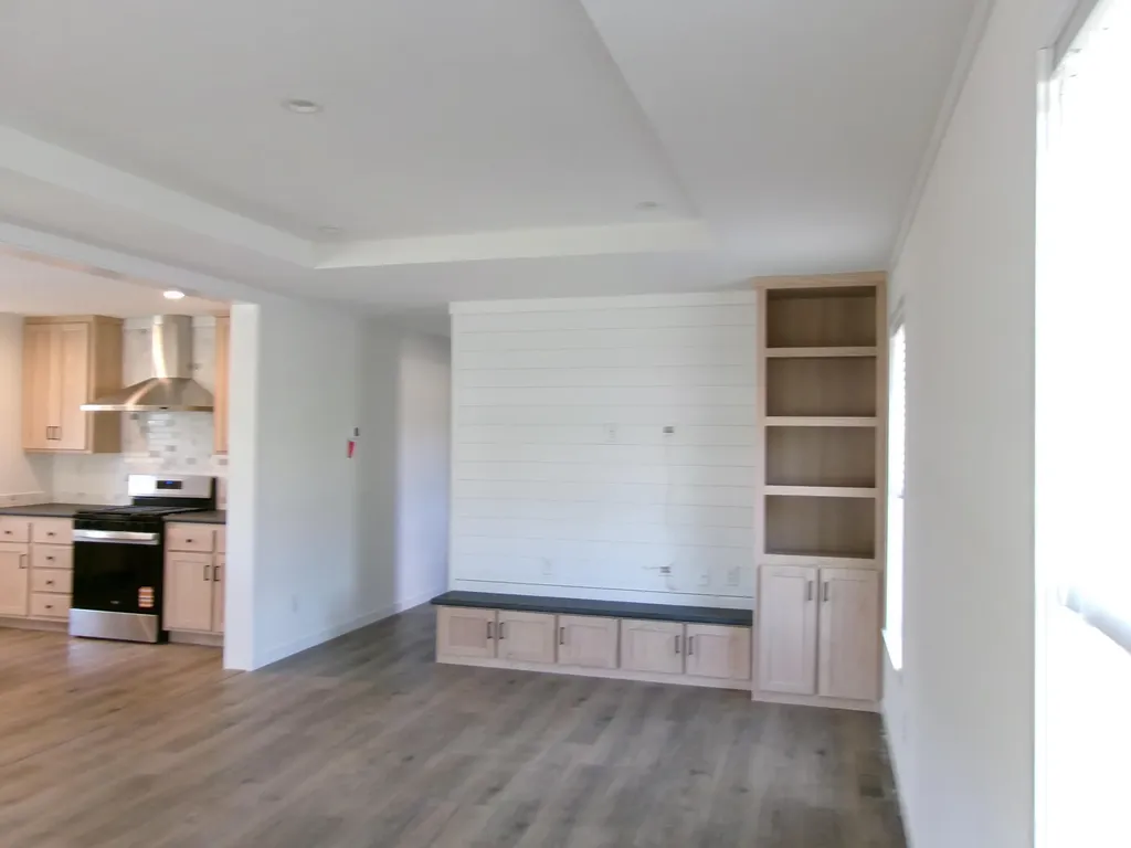 40 Anderson Drive Leeds ME 04263