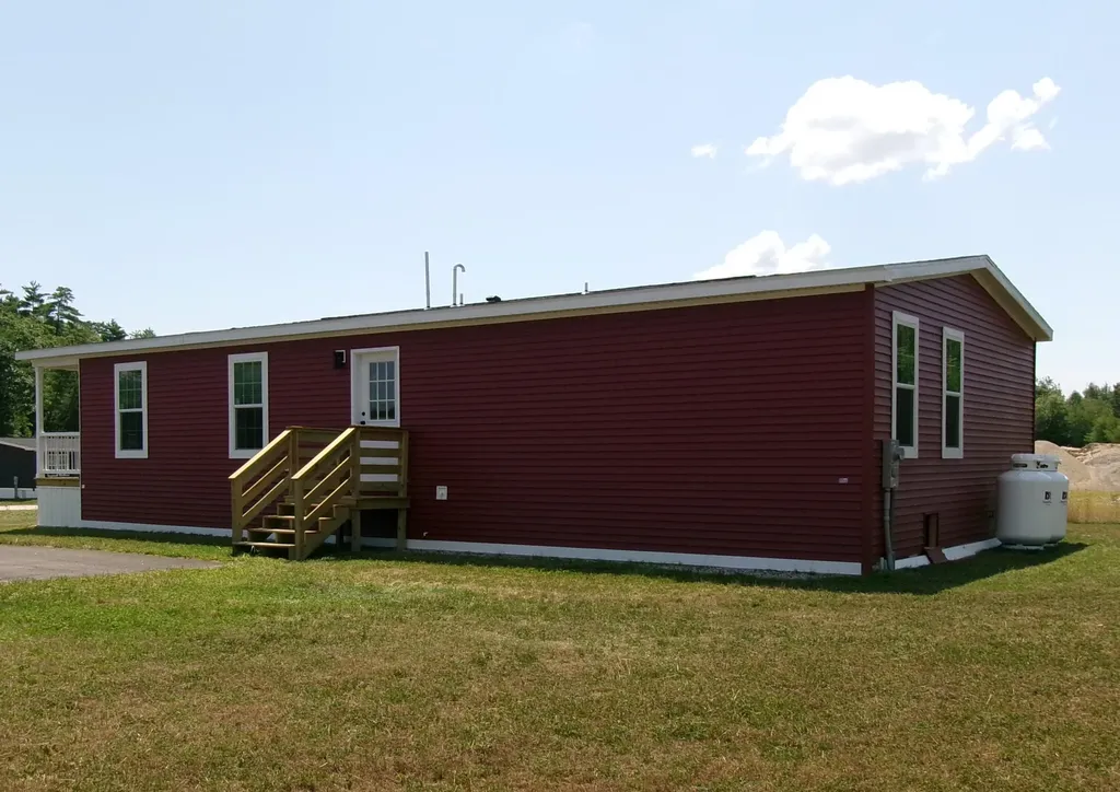 40 Anderson Drive Leeds ME 04263