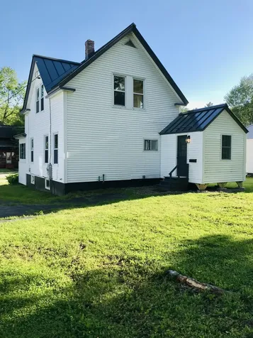 65 Oakland Street Waterville ME 04901