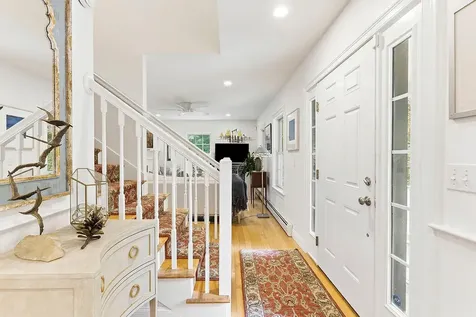 2 Beacon Street Kennebunk ME 04043