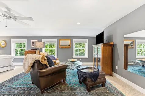 2 Beacon Street Kennebunk ME 04043