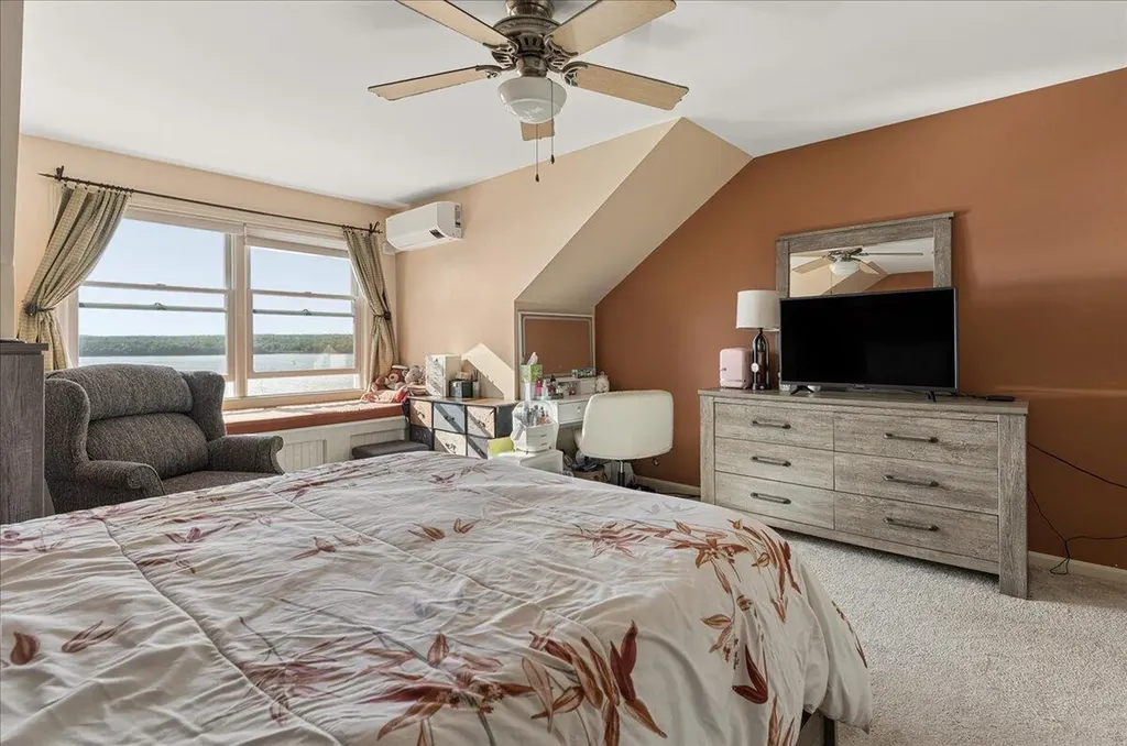18 Harborview Drive Stockton Springs ME 04981