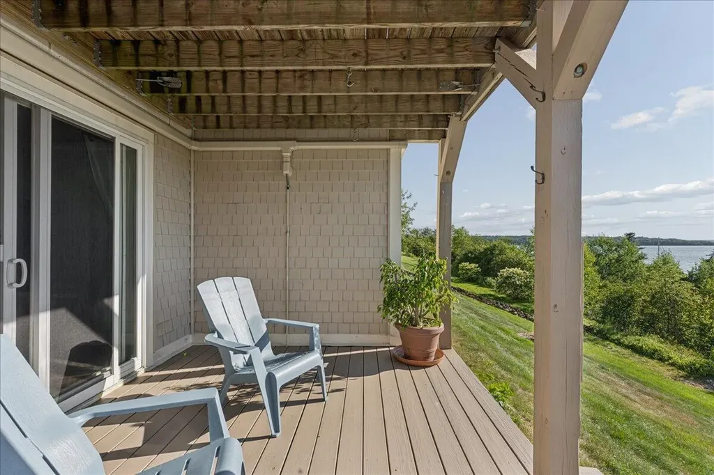 18 Harborview Drive Stockton Springs ME 04981