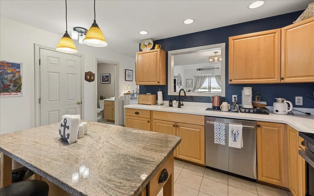 18 Harborview Drive Stockton Springs ME 04981