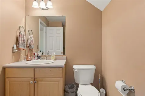 18 Harborview Drive Stockton Springs ME 04981