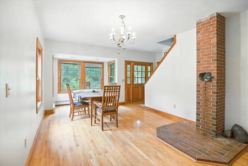699 N High Street Bridgton ME 04009
