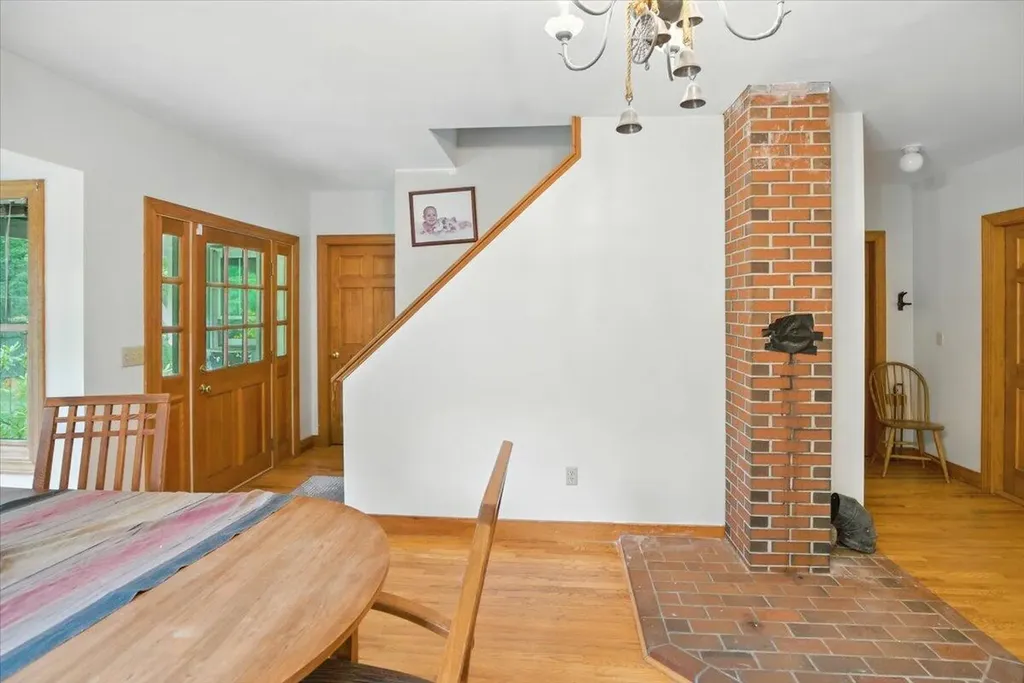 699 N High Street Bridgton ME 04009
