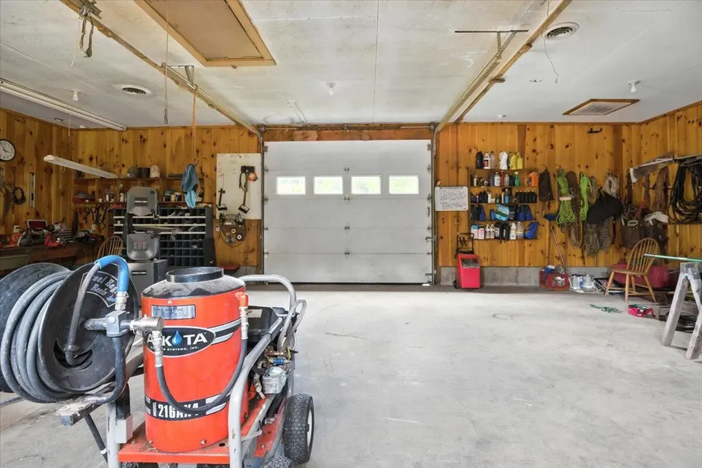 699 N High Street Bridgton ME 04009