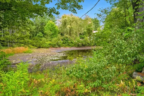 699 N High Street Bridgton ME 04009