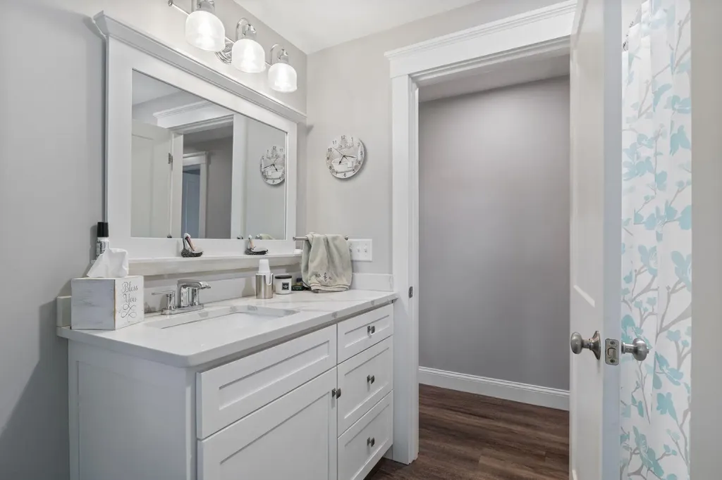 6 Bower Lane Old Orchard Beach ME 04064