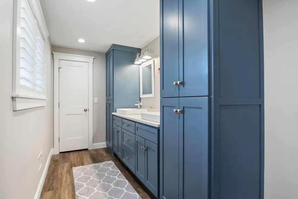 6 Bower Lane Old Orchard Beach ME 04064
