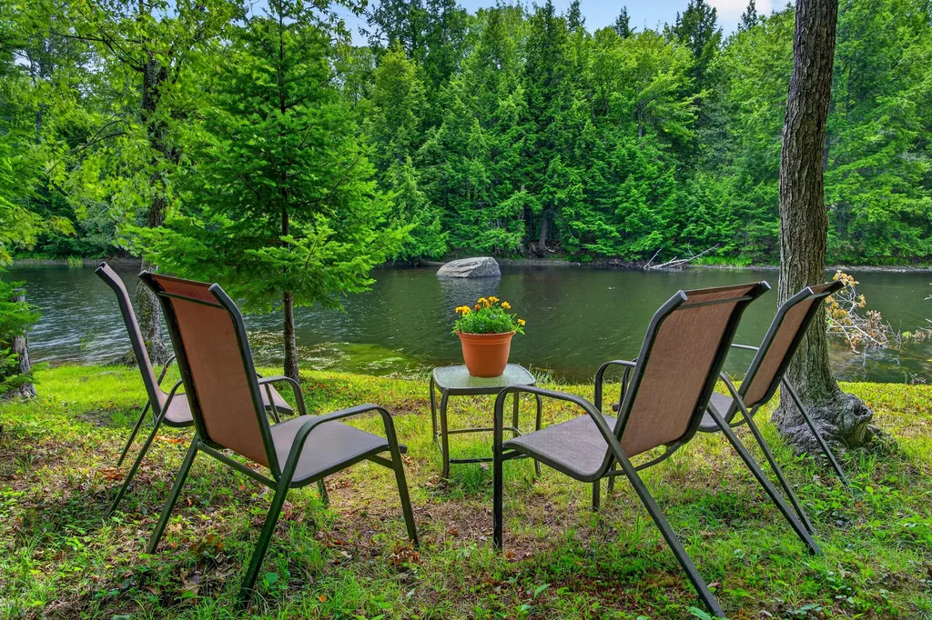 6 Lake Como Drive Harmony ME 04942