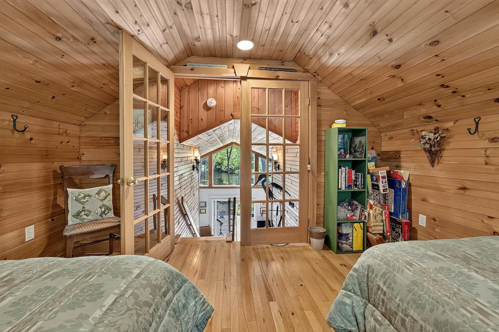6 Lake Como Drive Harmony ME 04942