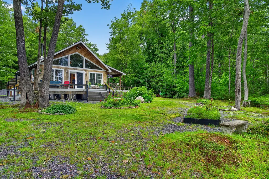 6 Lake Como Drive Harmony ME 04942
