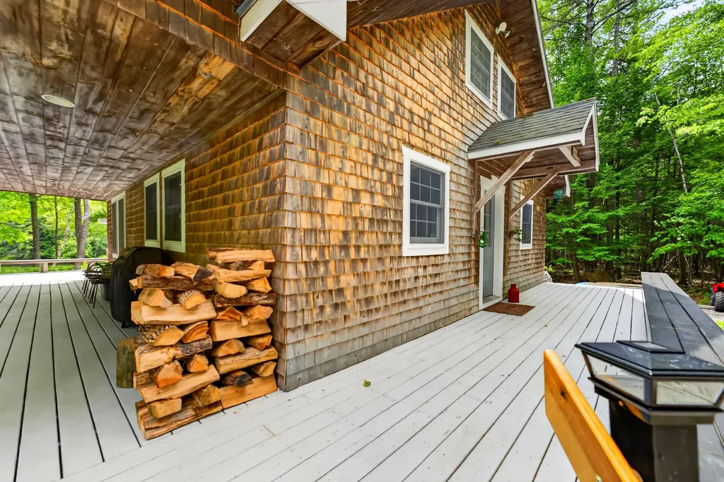 6 Lake Como Drive Harmony ME 04942