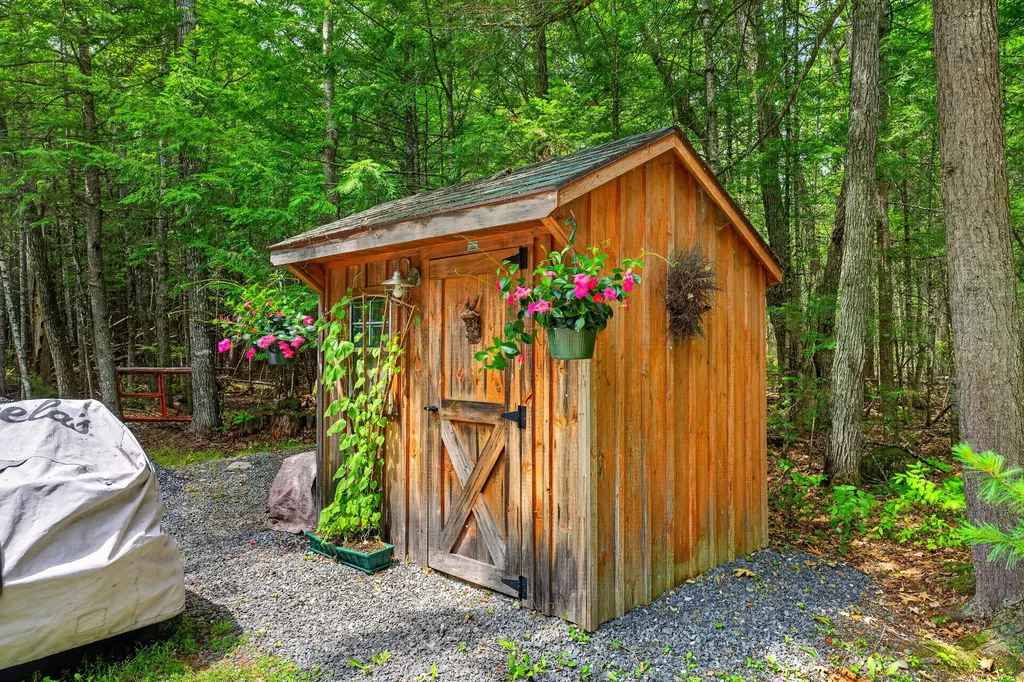 6 Lake Como Drive Harmony ME 04942